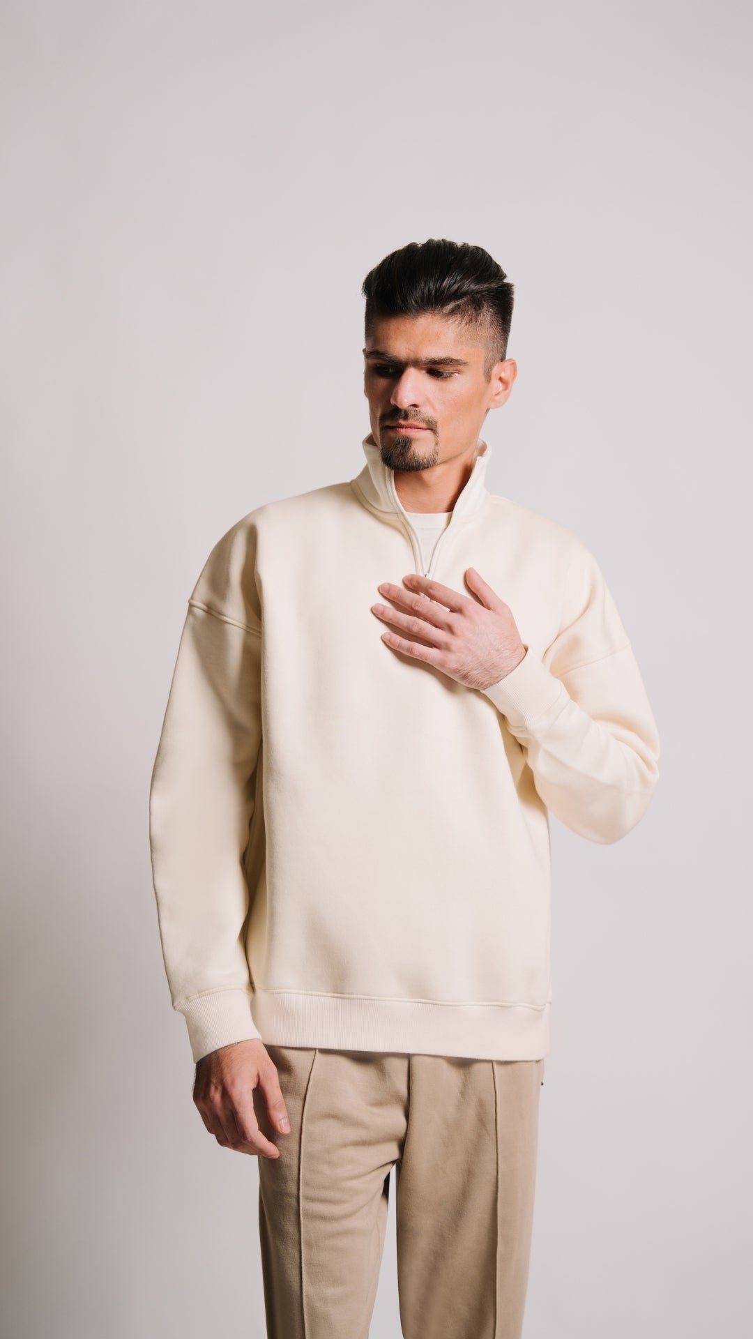 THE QUARTER ZIP